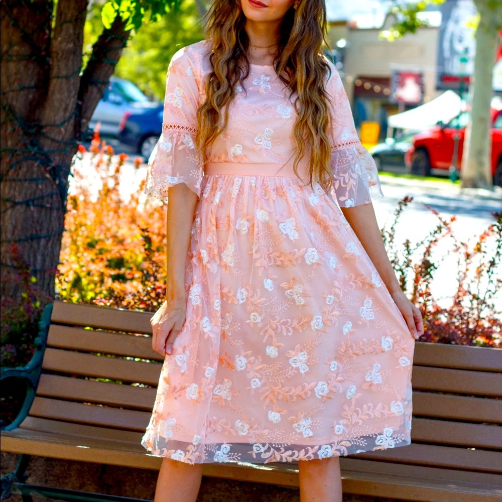 Olivia Lace Dress